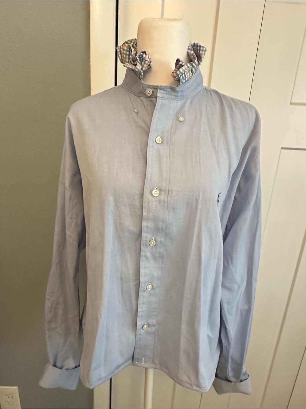 Women - Upcycled (reworked) men’s shirt with ruffled collar Ralph lauren